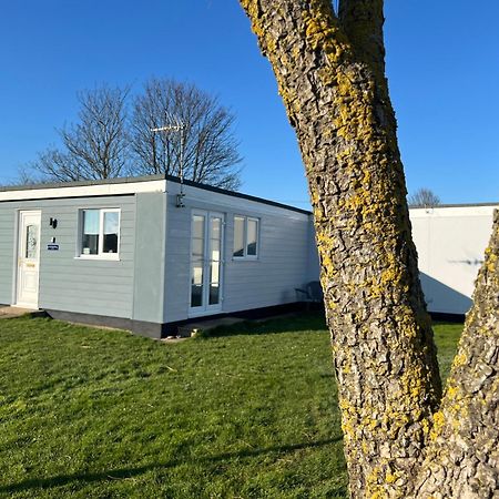 Saltwater Chalet Kessingland Esterno foto